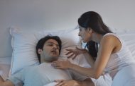 নাক ডাকা রোগ নয়, রোগের লক্ষণঃ নাক ডাকা বন্ধের ১০ টি উপায়